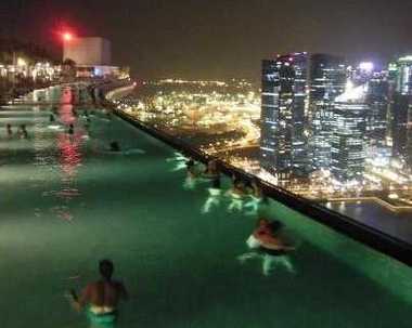 Singapour piscine en plein ciel